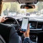 Information voyageur : les outils pour suivre son trajet en taxi en temps réel